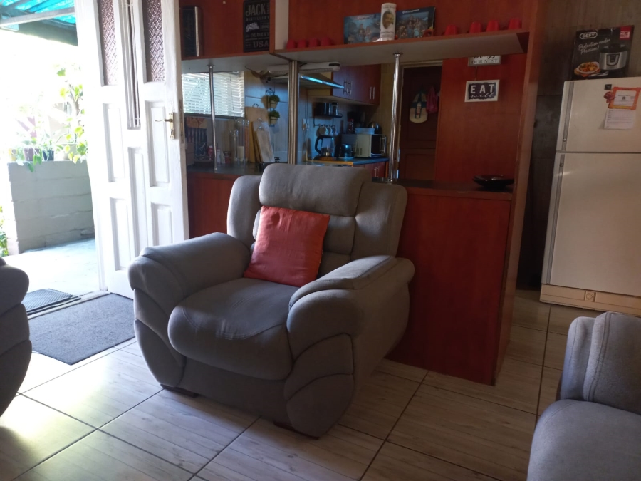 4 Bedroom Property for Sale in Portlands Western Cape